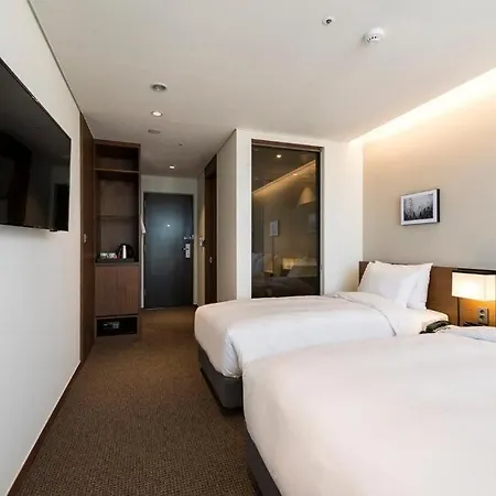 Ramada Encore By Wyndham Busan Haeundae
