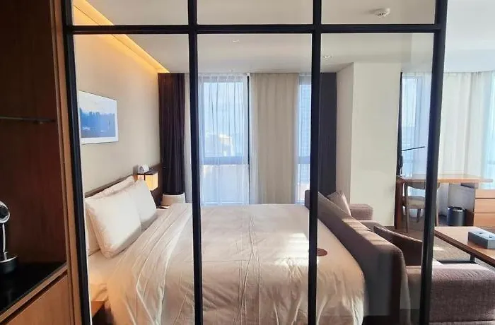 Hotel Ramada Encore By Wyndham Haeundae