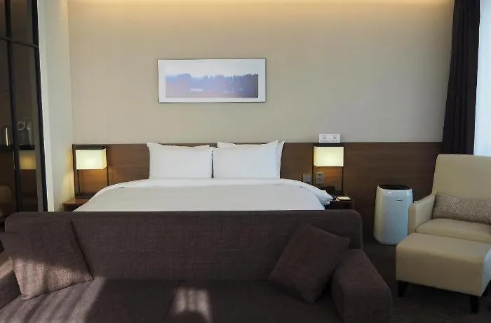 Hotel Ramada Encore By Wyndham Haeundae 4*