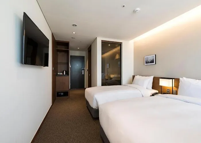 Hotel Ramada Encore By Wyndham Haeundae