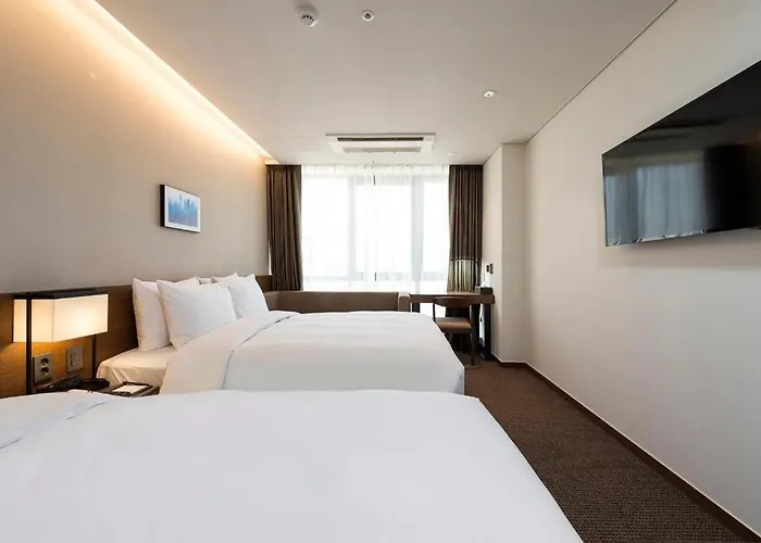 Ramada Encore By Wyndham Haeundae Busan