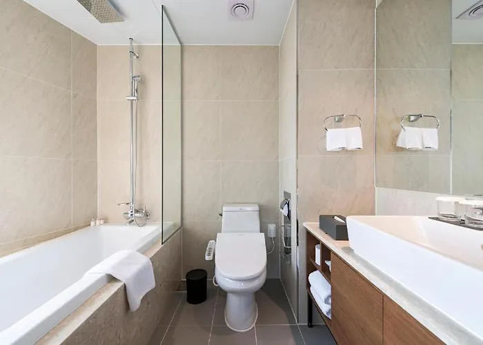 Ramada Encore By Wyndham Haeundae 4* Busan
