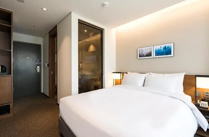 Ramada Encore By Wyndham Haeundae Hotel